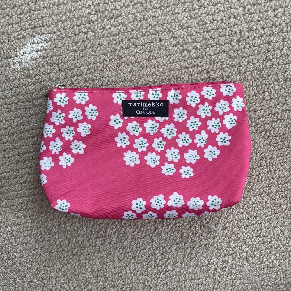 Marimekko for Clinique Cosmetic Bag Hot Pink Floral Flowers Makeup Like New